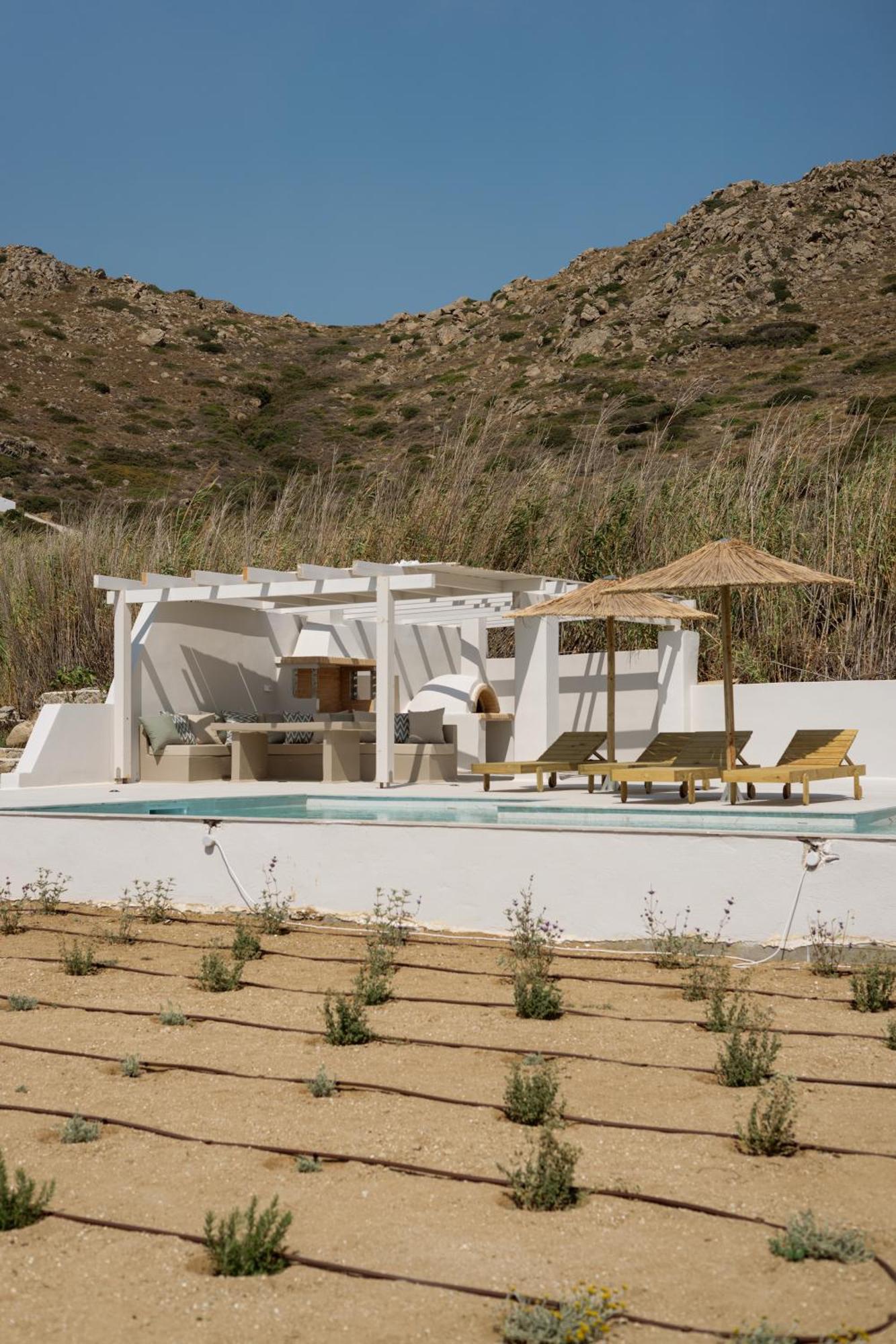 Villa Finest -Seaside Villa With Private Swimming Pool- 미크리 비글라 외부 사진