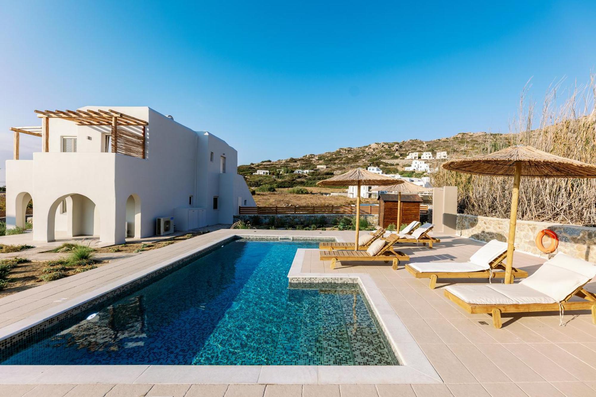 Villa Finest -Seaside Villa With Private Swimming Pool- 미크리 비글라 외부 사진