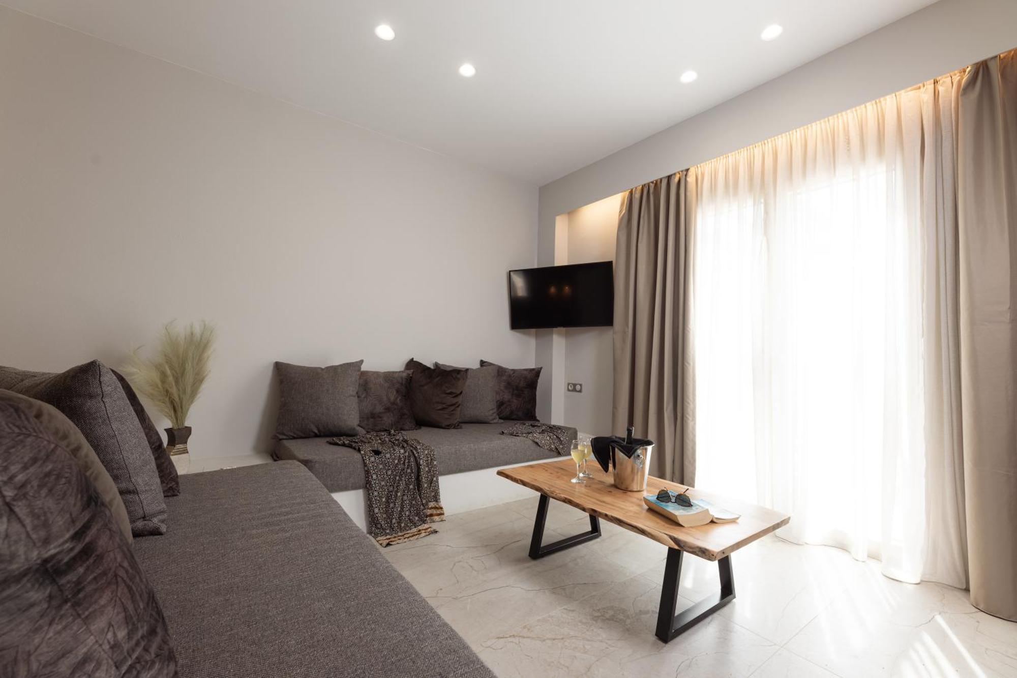 Villa Finest -Seaside Villa With Private Swimming Pool- 미크리 비글라 외부 사진