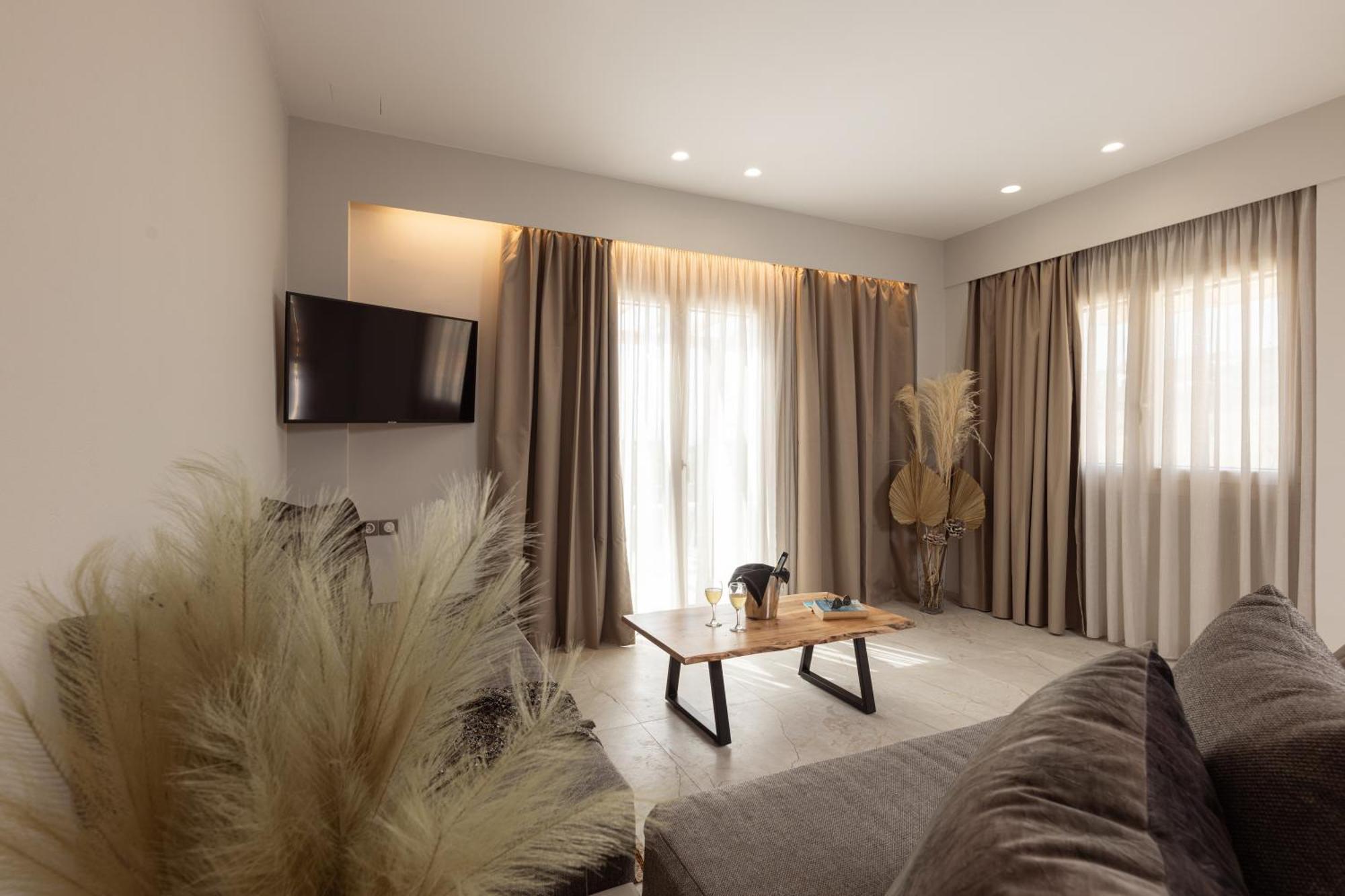 Villa Finest -Seaside Villa With Private Swimming Pool- 미크리 비글라 외부 사진